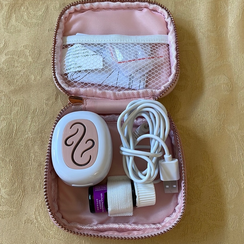Laura Ashley Travel Oil Diffuser with Pouch